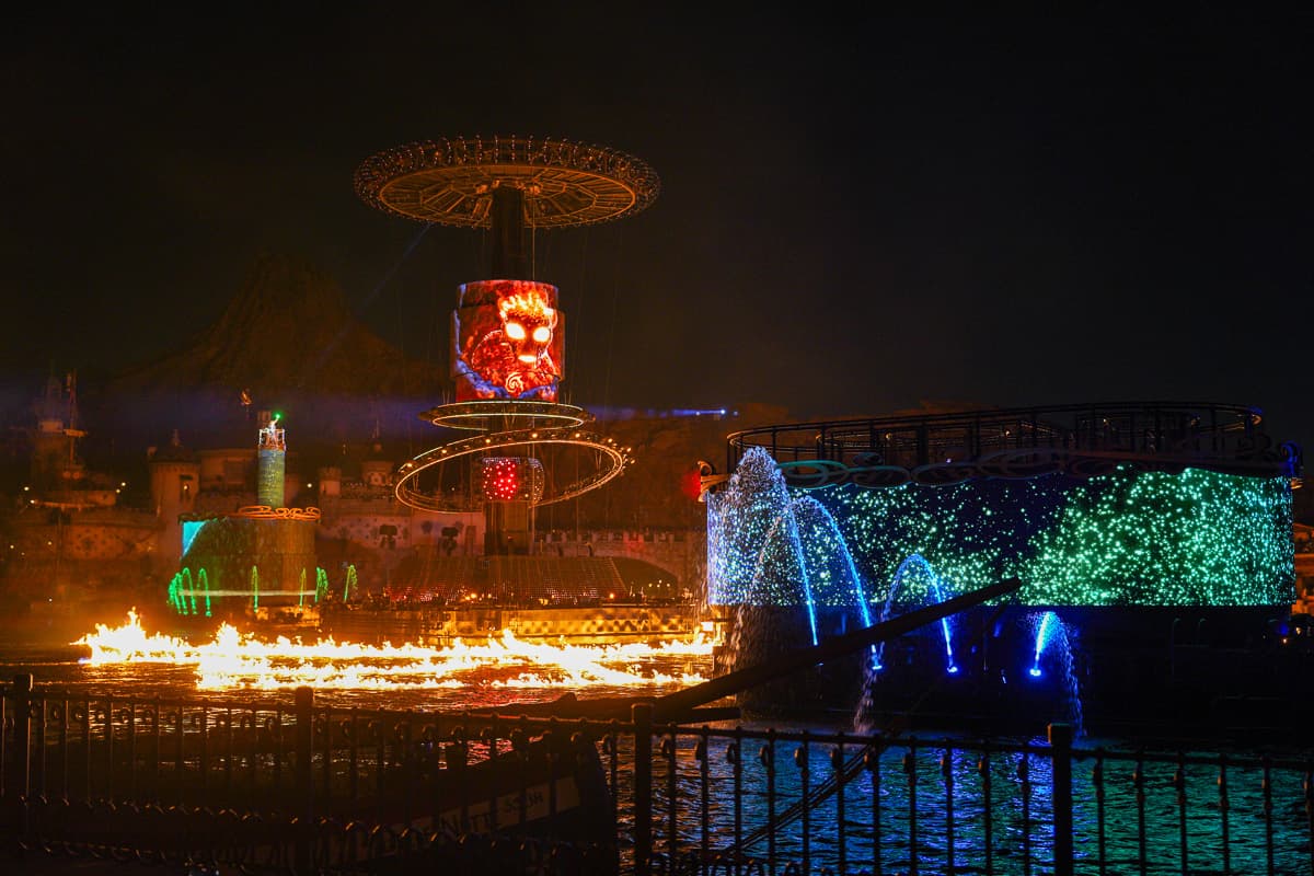 Believe! Sea of Dreams night show at Tokyo DisneySea