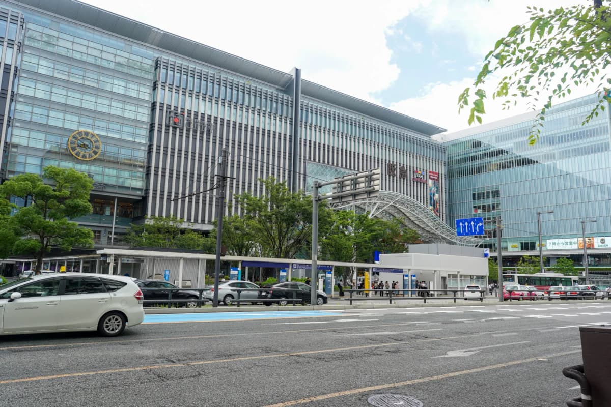 Hakata Station building seen from the bus terminal side