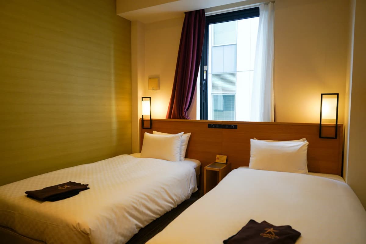 Standard twin room at Candeo Hotels Fukuoka Tenjin